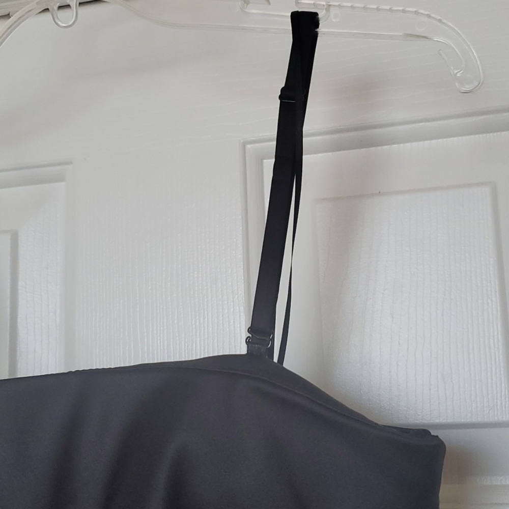 ๐บ3 For $10 JS Collections Cocktail Dress - Picture 8 of 16